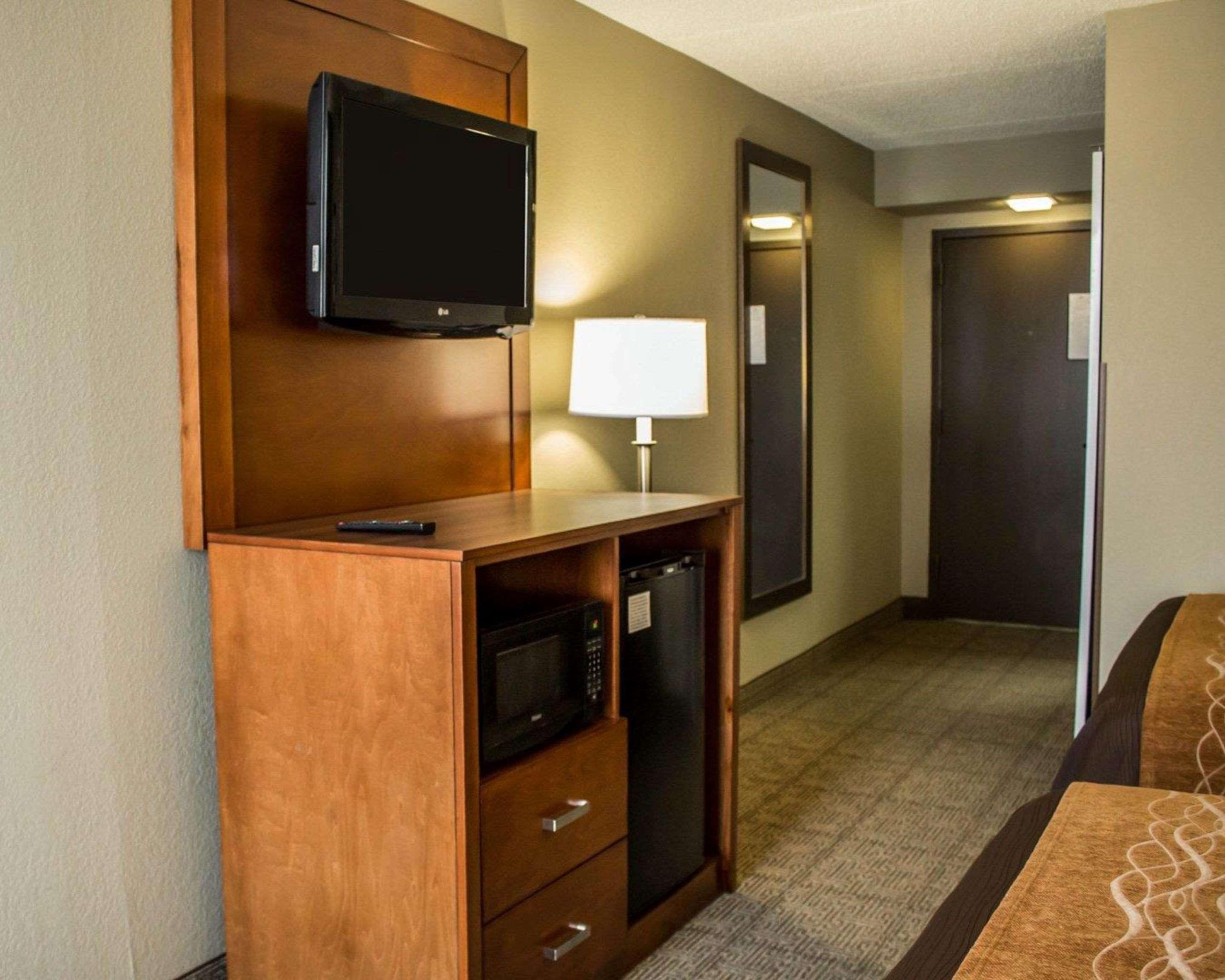 Comfort Inn Alliance Buitenkant foto