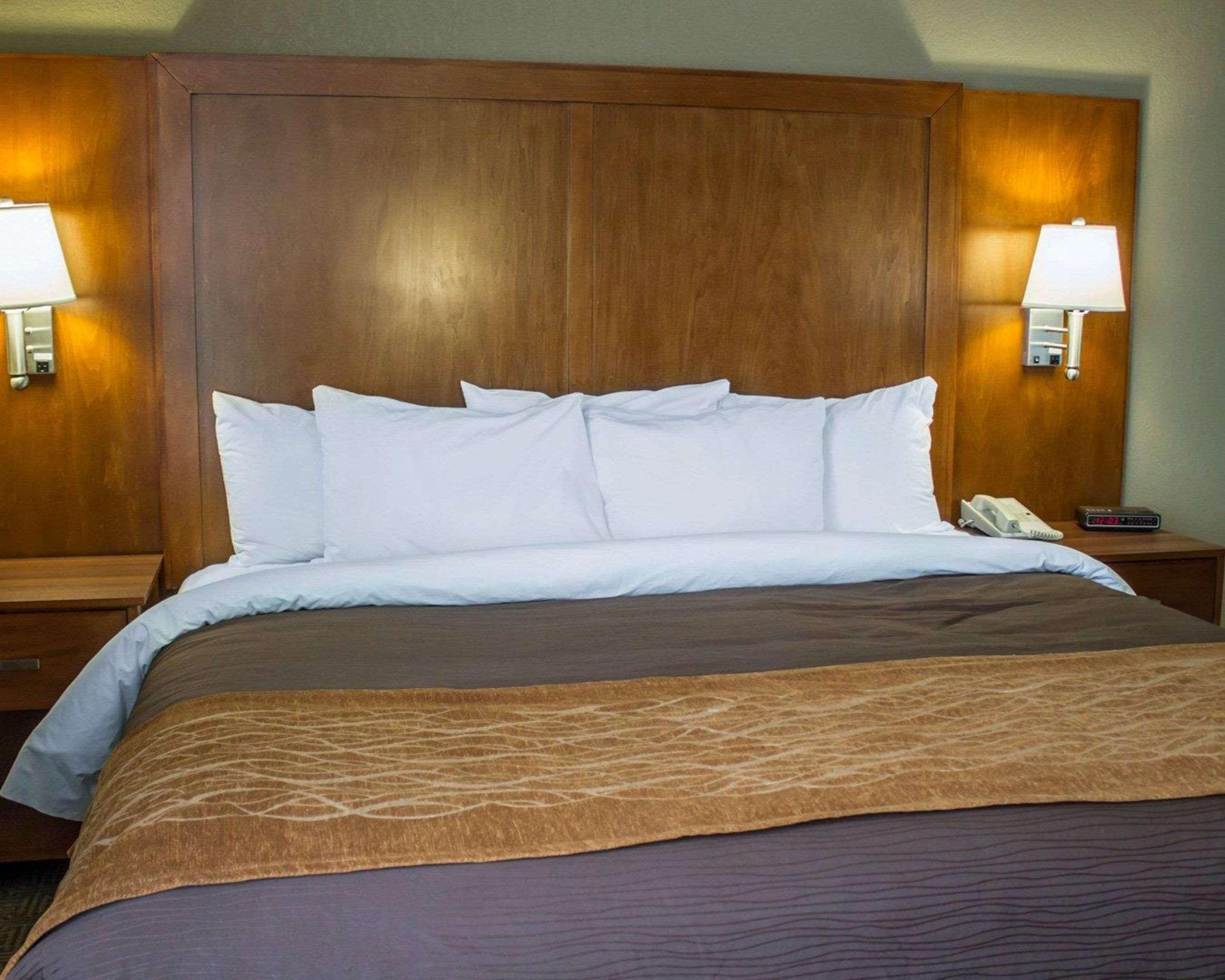 Comfort Inn Alliance Buitenkant foto