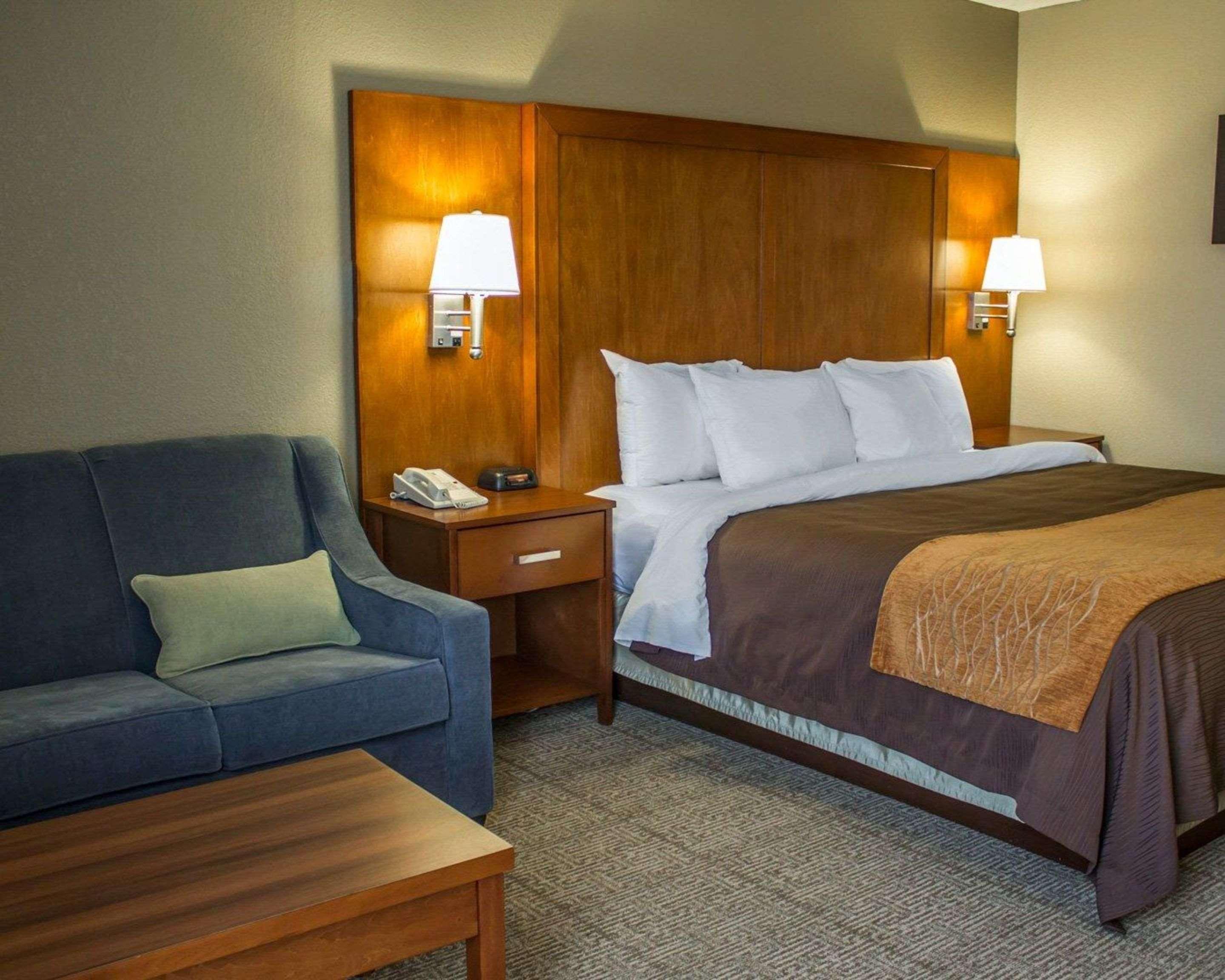 Comfort Inn Alliance Buitenkant foto